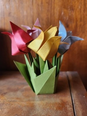 ejemplo de un ramillete de tulipanes